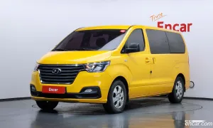 Hyundai Starex Smart Wagon 12-Seater 2018