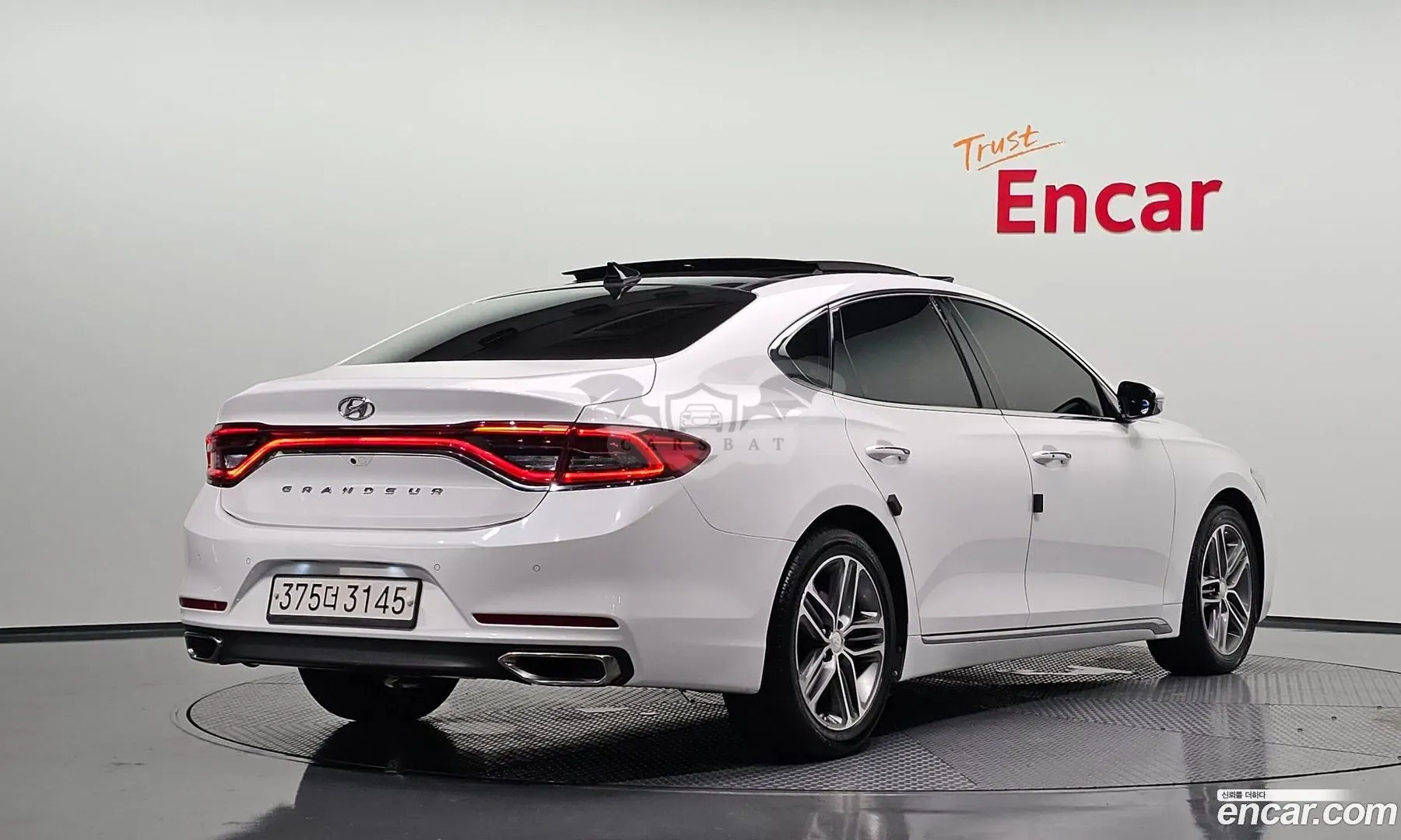 Hyundai Grandeur 3.0 LPi Modern (Rental Car) 2017