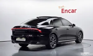Hyundai Grandeur Le Blanc 2.5 2022