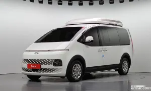 Hyundai Staria Modern Cargo 5-Seater 2023