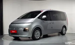 Hyundai Staria Modern Tourer 9-Seater 2024