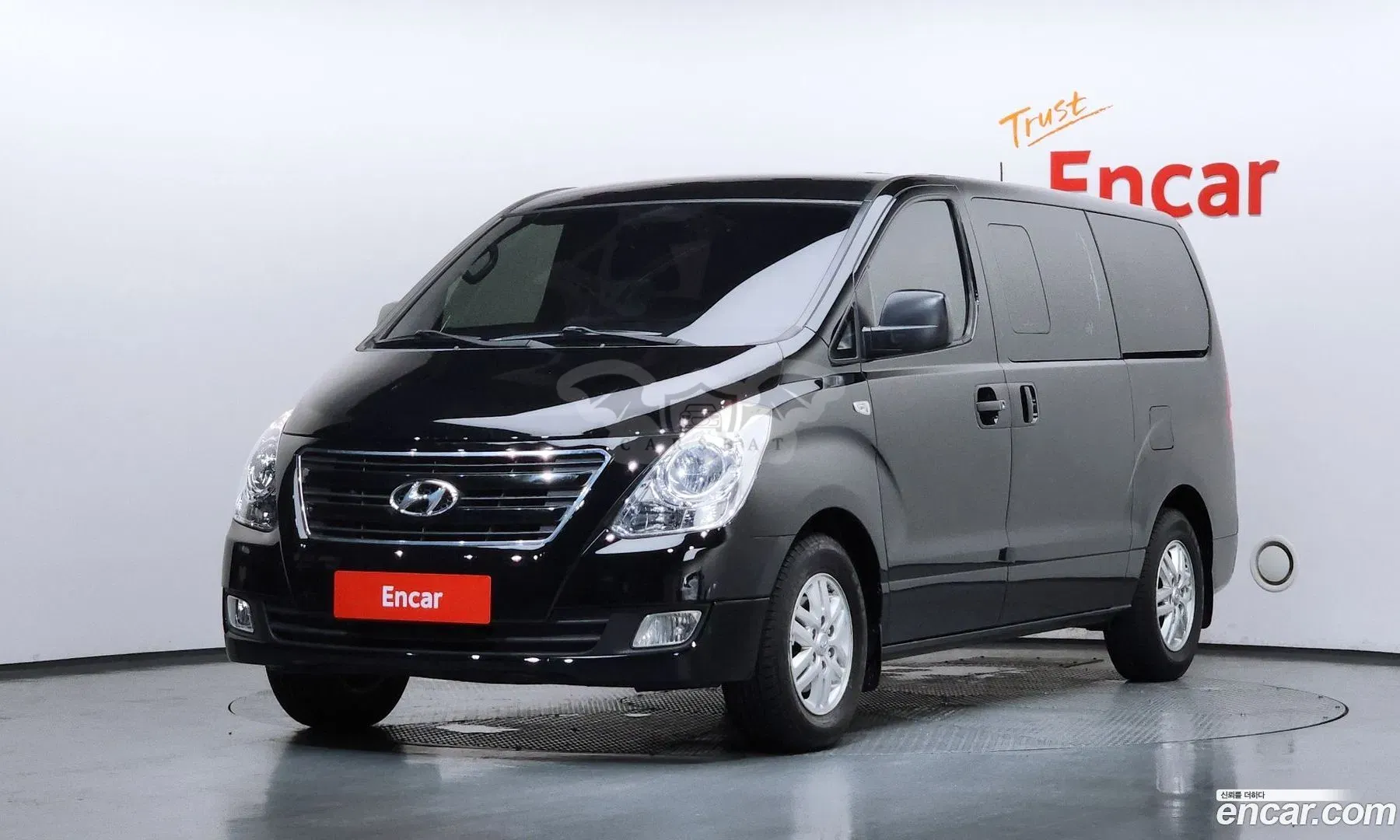 Hyundai Starex Modern 5-Seater VAN 2016