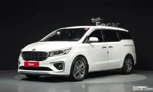 Kia Canival 9-Seater Prstige 2019