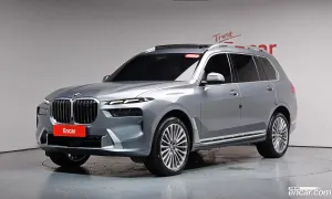 Bmw X7 xDrive 40i Design Pure Excellence 6-Seater 2024