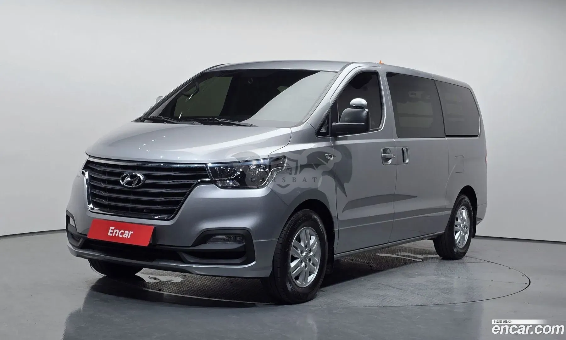 Hyundai Starex Smart Van 3-Seater 2020
