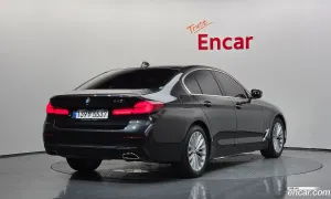 Bmw 5-series 530i Luxury 2022