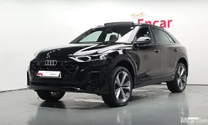 Audi Q8 55 TFSI Quattro Premium 2024