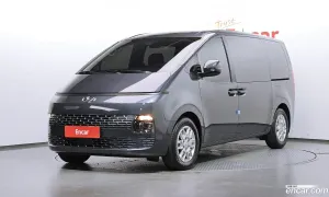 Hyundai Staria Modern Tourer 9-Seater 2022