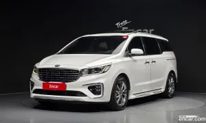 Kia Canival President 7-Seater Limousine 2019