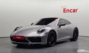 Porsche 911 Carrera 4 GTS 2022