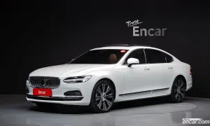 Volvo S90 T8 AWD Ultra Bright 2025