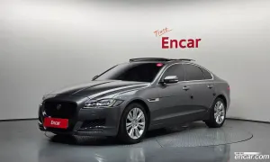 Jaguar Xf 20d Portfolio 2017