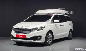 Kia Canival Prestige High roof 9-seater Hi-Limousine 2018