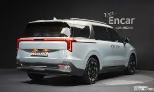 Kia Canival 9-Seater Signature 2023