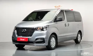 Hyundai Starex Smart Van 3-Seater 2020
