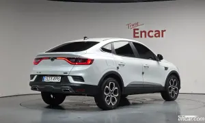 Renault-koreasamsung Xm3 1.6 E-TECH Inspire e-shifter 2023