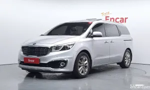 Kia Canival 9-seater Prestige 2014