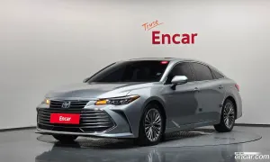 Toyota Avalon 2.5 Hybrid 2019