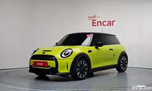 Mini Cooper Third Generation Classic 2023