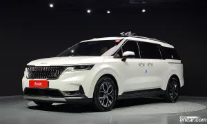 Kia Canival 9-Seater Signature 2022