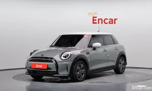 Mini Cooper Third Generation 5Door Classic 2022