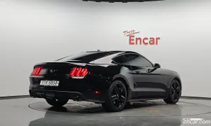 Ford Mustang Coupe 2017