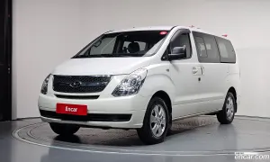 Hyundai Starex CVX Deluxe 4WD 12-Seater Wagon 2015