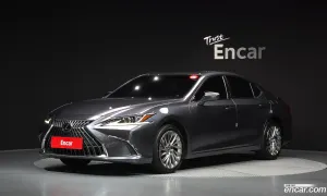 Lexus Es Luxury Plus 2023