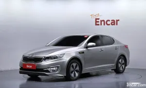 Kia K5 Luxury 2012