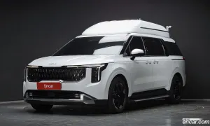 Kia Canival Signature Gasoline 9-Seater Hi Limousine 2024