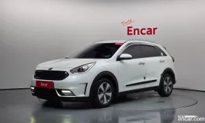Kia Niro Prestige 2016