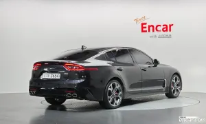 Kia Stinger Platinum 2.0 Turbo AWD 2017