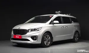 Kia Canival 9-Seater Luxury 2018