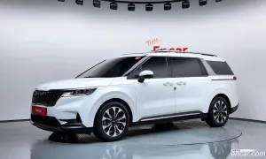 Kia Canival 9-Seater Signature 2022