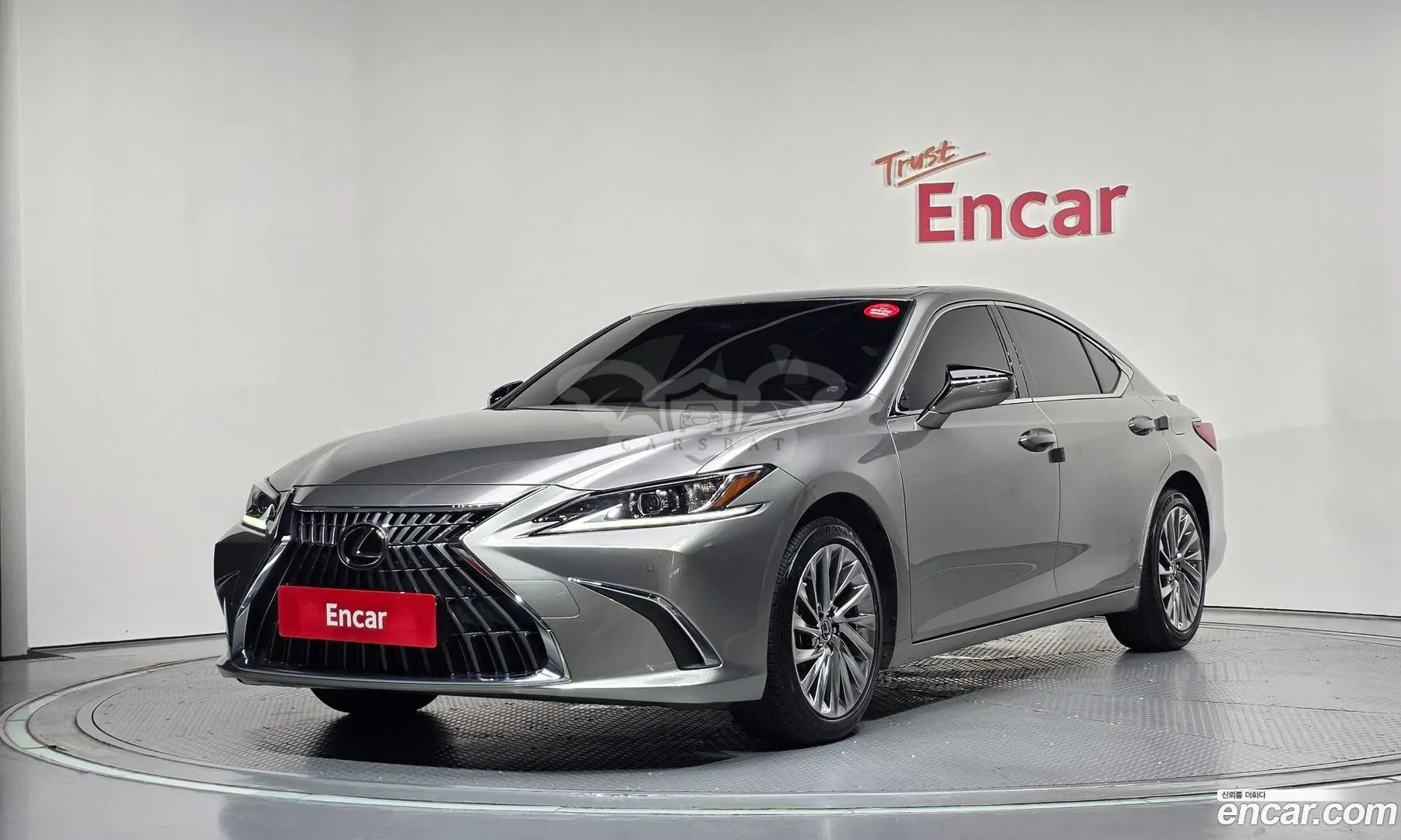 Lexus Es Luxury Plus 2024