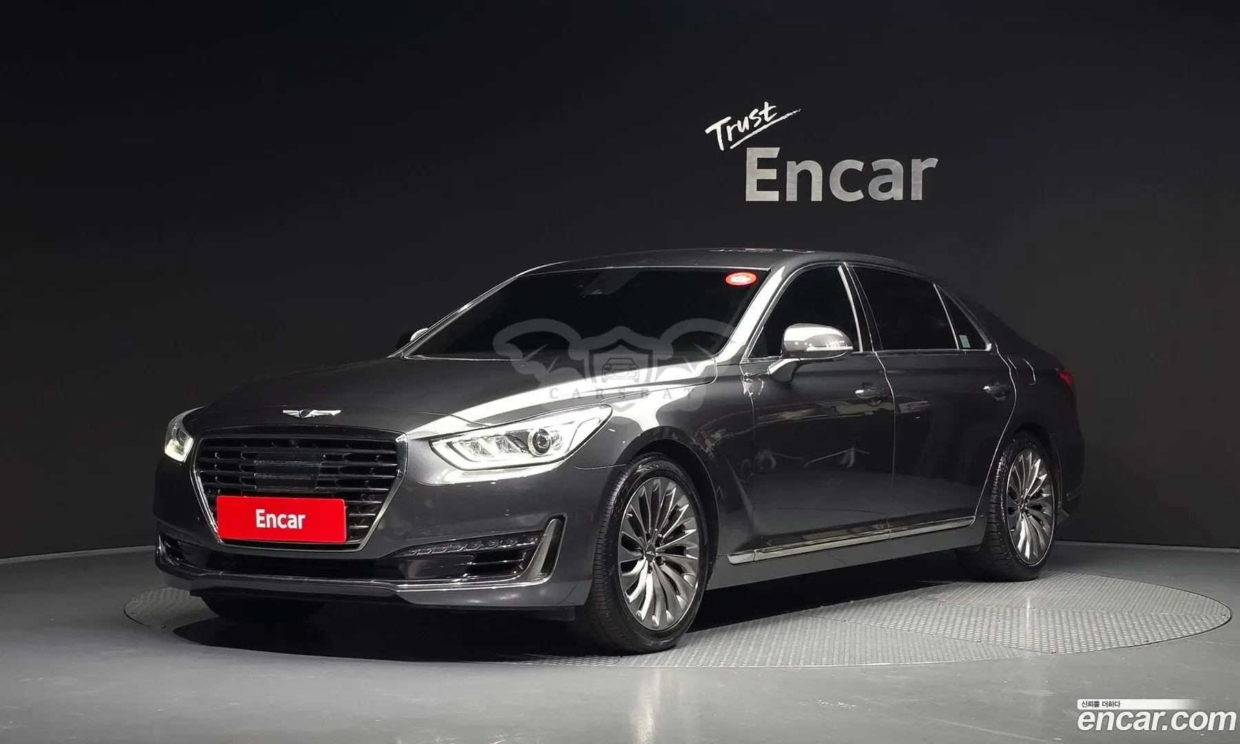 Genesis Eq900 Premium Luxury 3.8 GDI AWD 2018