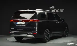 Kia Canival 7-Seater Signature 2022