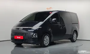 Hyundai Staria Modern Cargo 3-Seater 2023