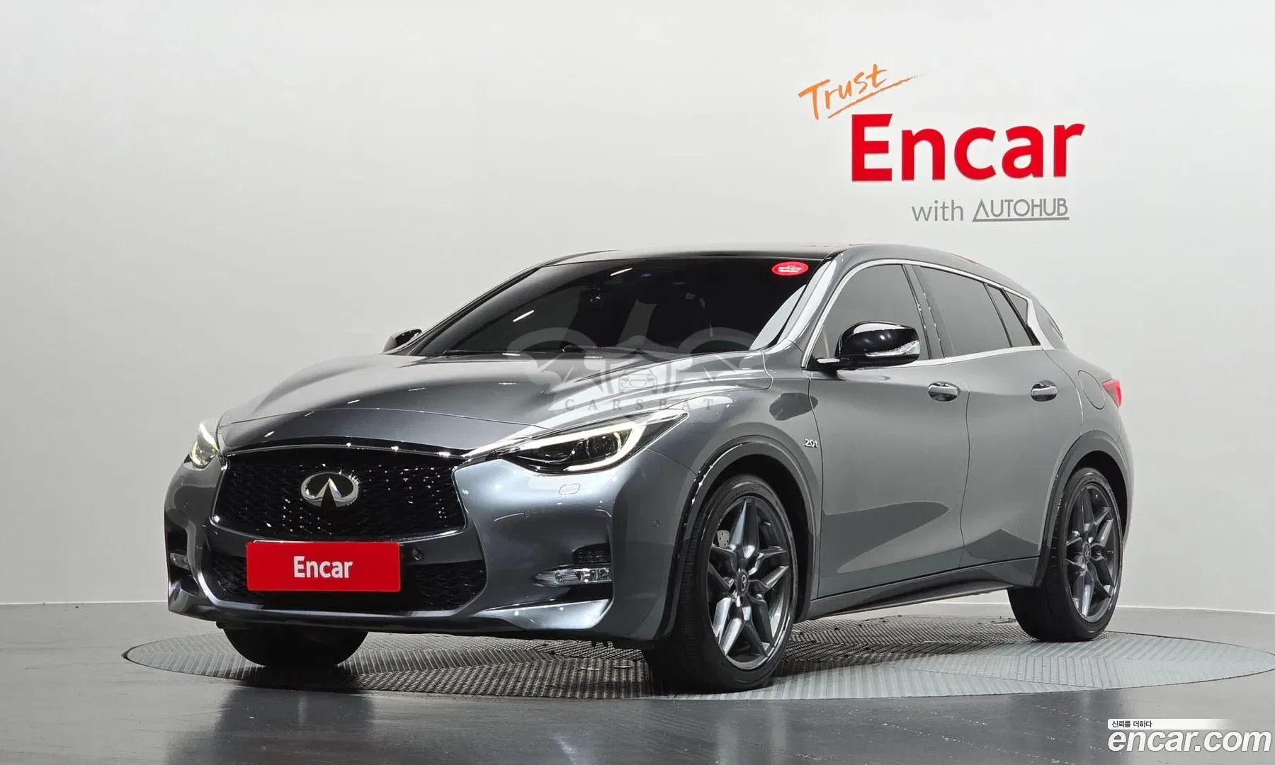 Infiniti Q30 2.0 Premium 2017