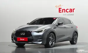 Infiniti Q30 2.0 Premium 2017