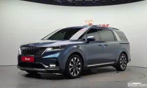 Kia Canival 9-Seater Signature 2022