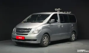 Hyundai Starex CVX Deluxe 12-Seater Wagon 2012