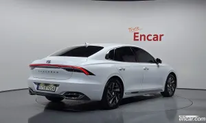Hyundai Grandeur Le Blanc 2021
