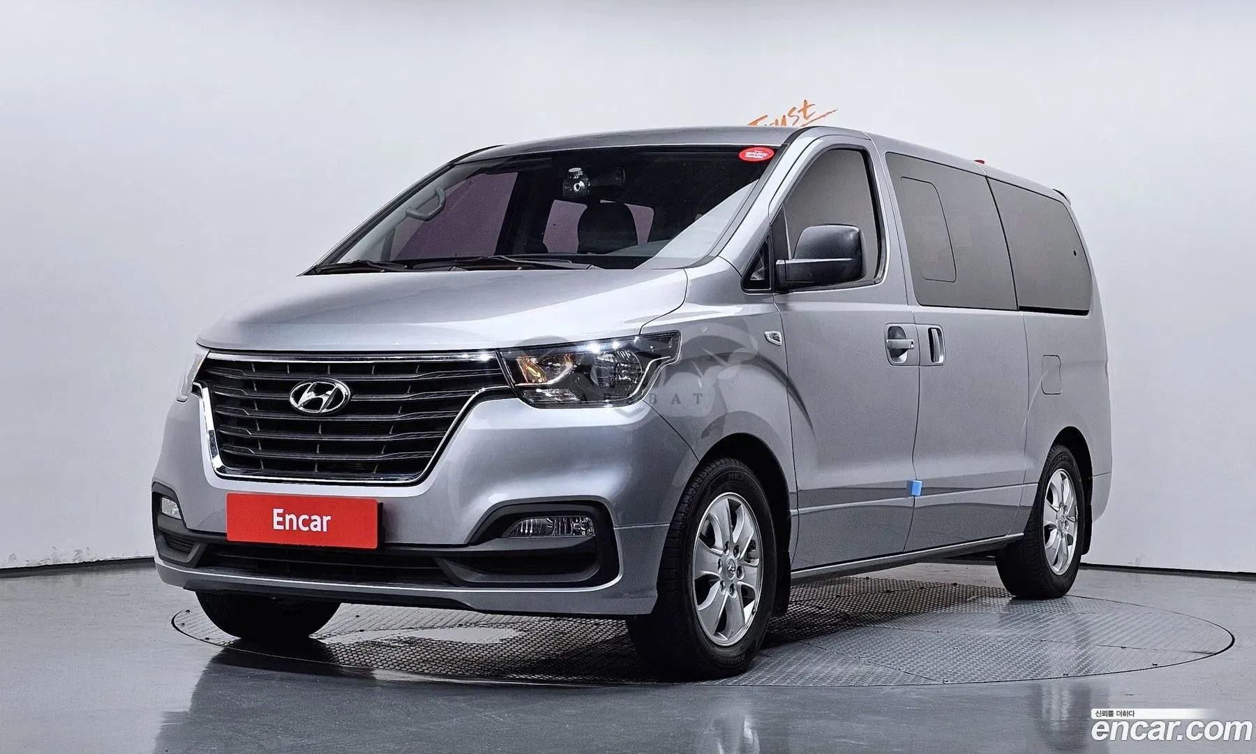 Hyundai Starex Modern Wagon 12-Seater 2018