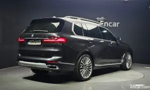 Bmw X7 xDrive 40i Design Pure Excellence 6-Seater 2022