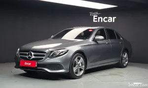 Mercedes-benz E-class E300 4MATIC Avnatgarde 2017