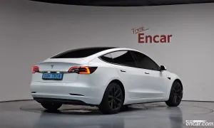 Tesla Model 3 RWD 2022