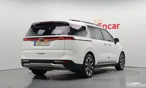 Kia Canival 9-Seater Noblesse 2021