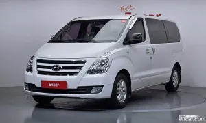 Hyundai Starex Smart 12-Seater Wagon 2015