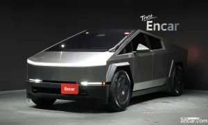 Tesla Cybertruck Cyberbeast 2025